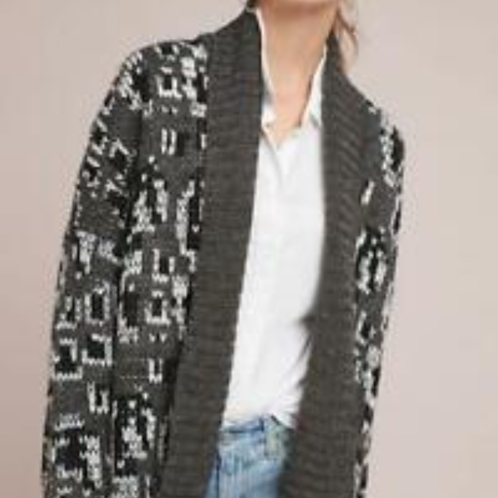 John + Jenn Gray Black Leopard Intarsia Cardigan